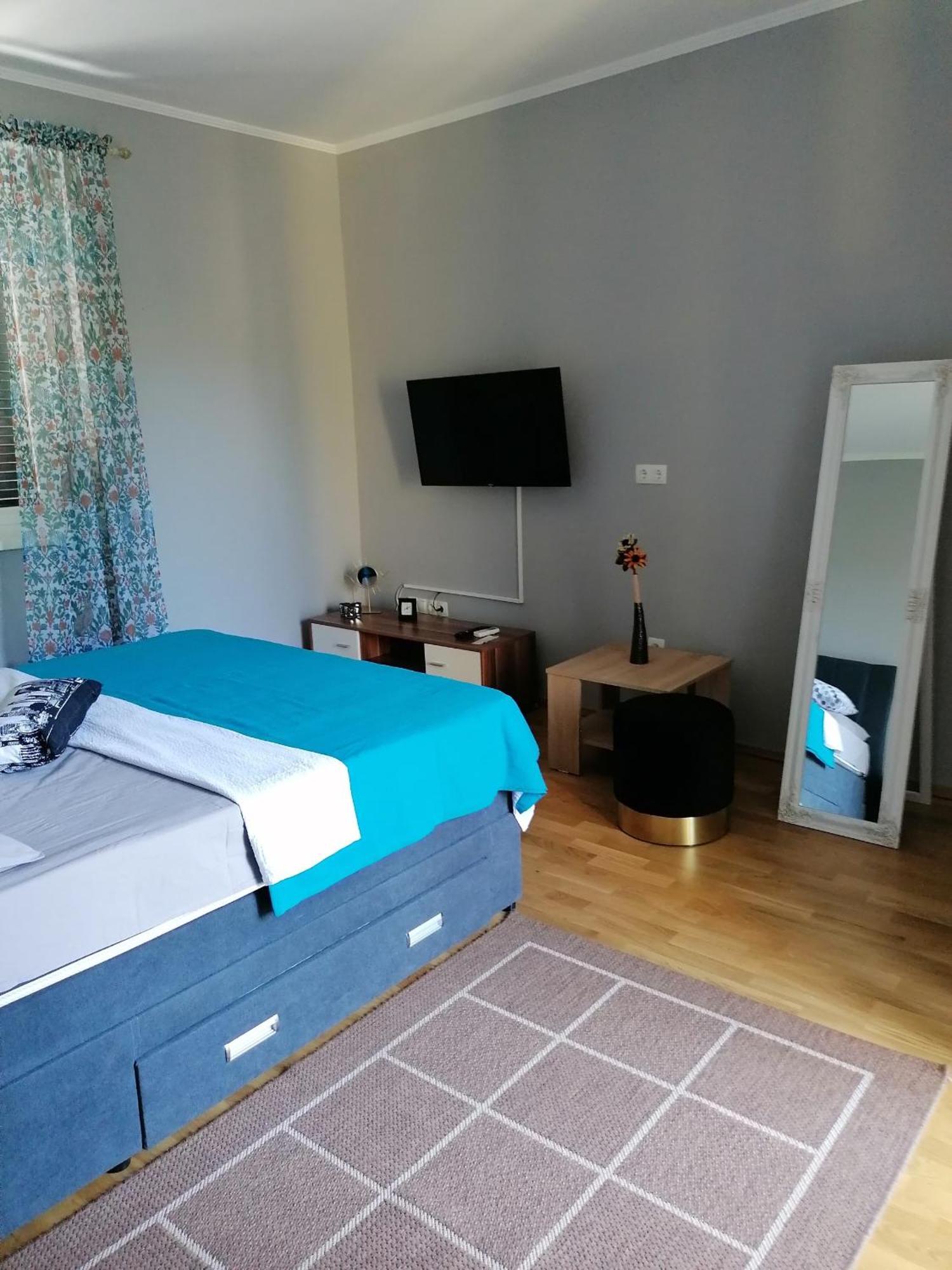 Villa Juni Crikvenica Buitenkant foto